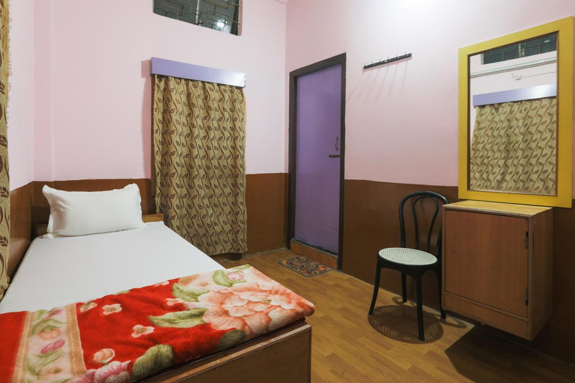 Oyo Hotel 43459 Oasis Lodge Jorhat Exterior photo